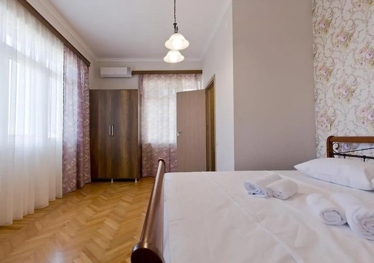 Hotel Home #21 Batumi